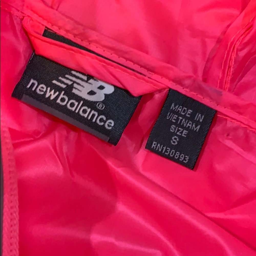 New Balance Wind Breaker Shell - Picture 6 of 7